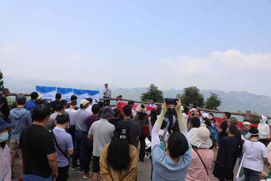 说明: C:\Users\Administrator\Documents\Tencent Files\2267688823\FileRecv\20220707  2026世界杯指定网站赴关岭县开展“传承红色基因、凝聚奋进力量，走好新时代长征路”集中政治学习暨教工党员主题党日活动新闻稿\照片\周忠发经理上微党课.jpg